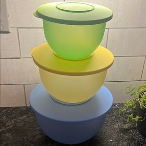 Colorful Mixing Bowl Set